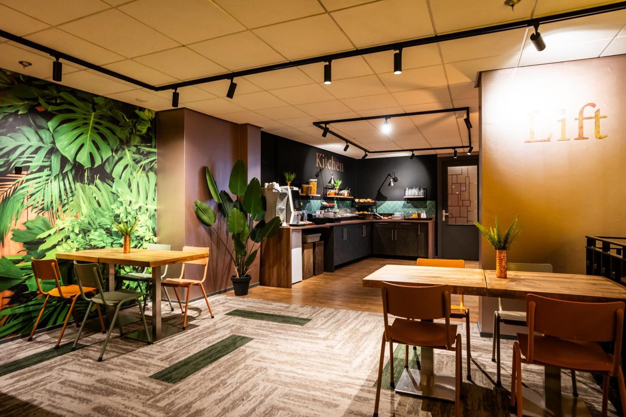 Bud Gett Hostels Groningen Exterior photo